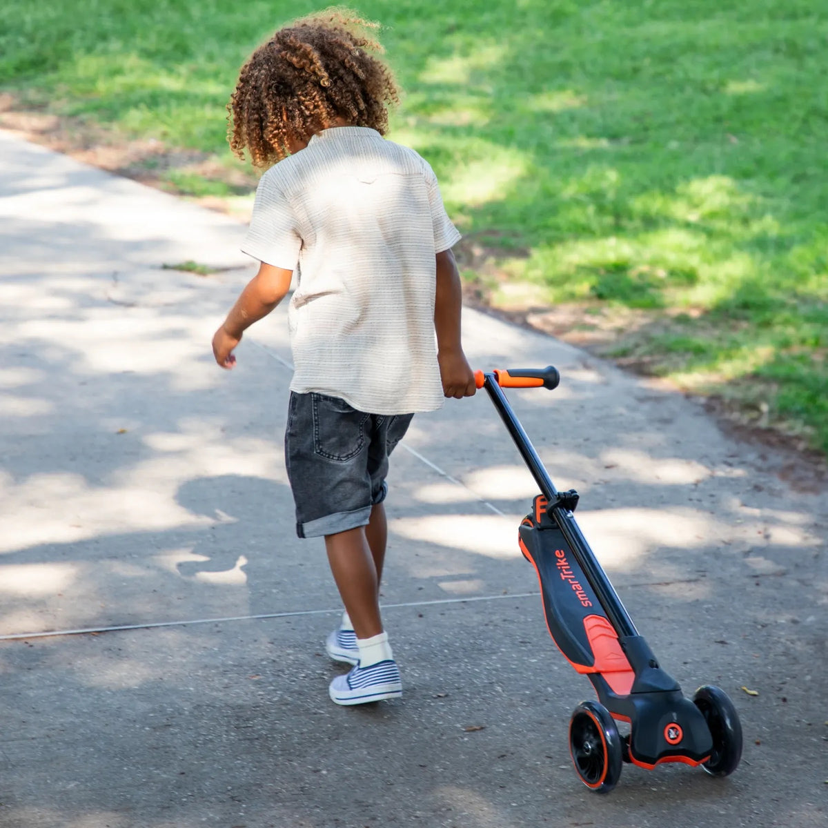 Trotinetă 1-12 ani, SmarTrike Xtend Scooter Ride-on