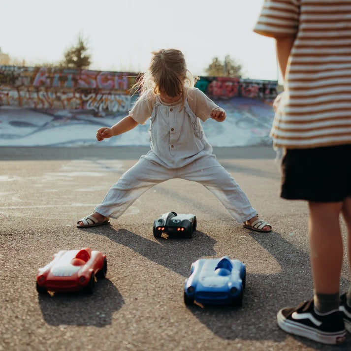 Mașinuța cu telecomanda KIDYCAR