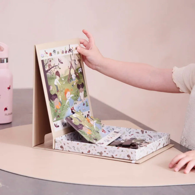Puzzle magnetic educativ, enchanted forest