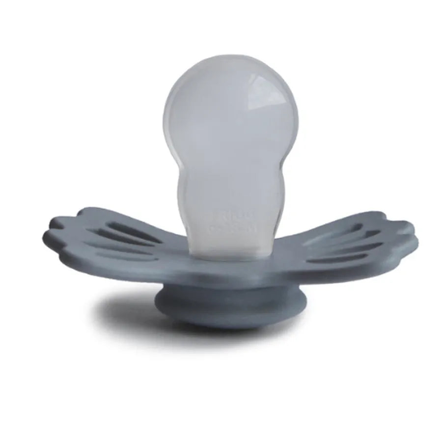 Suzetă simetrică din silicon Lucky, great gray